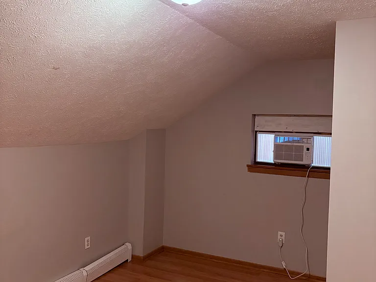 2114 Murray Ave — Photo 10