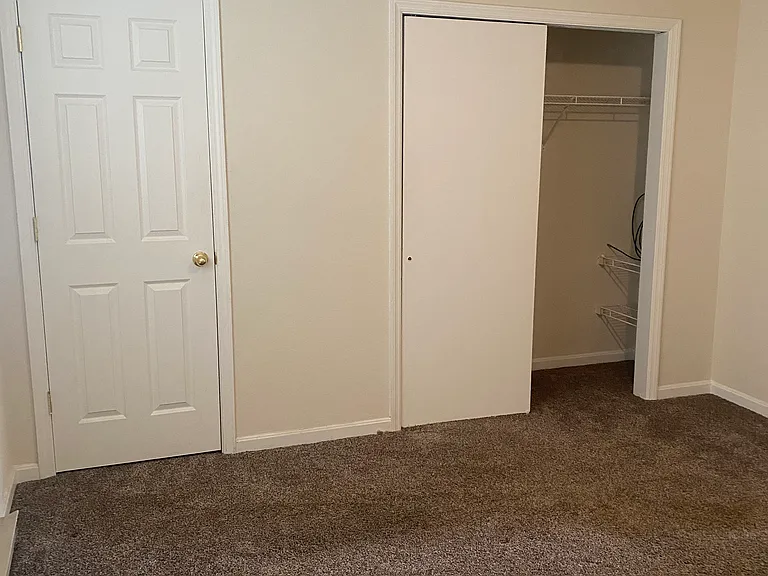 2108 Lincoln Ave #9 — Photo 5