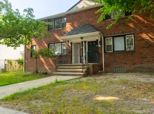 206 1st St #2L, Englewood, NJ 07631