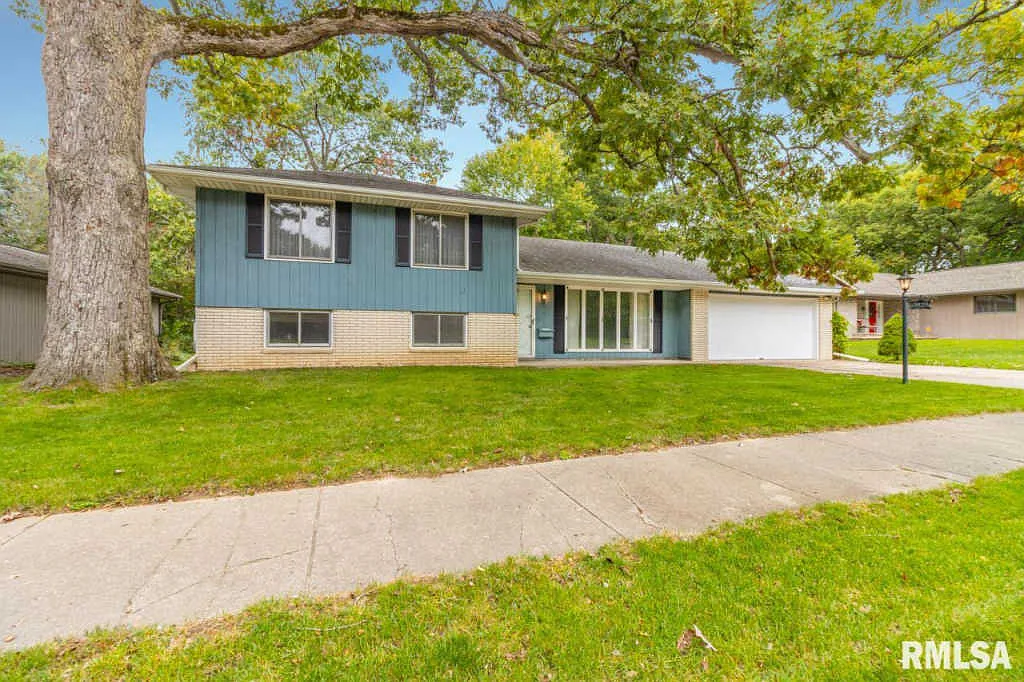 3523 N Marbleway Dr photo 1