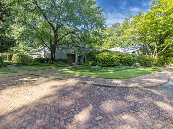 6150 Riverwood Dr, Sandy Springs, GA 30328