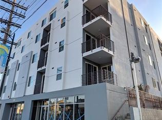 7343 Reseda Blvd #401, Reseda, CA 91335