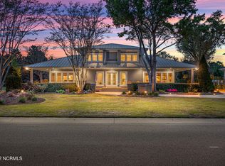 1146 Arboretum Dr, Wilmington, NC 28405