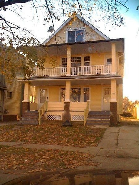 1st image of 3352 W 82nd St