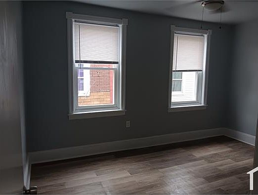 5th image of 4235 N Darien St