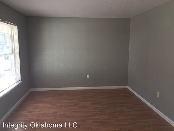 2nd image of 2015 NW 25th St APT 4