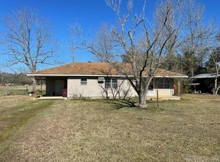 302 N Luke St, Hampton, AR 71744