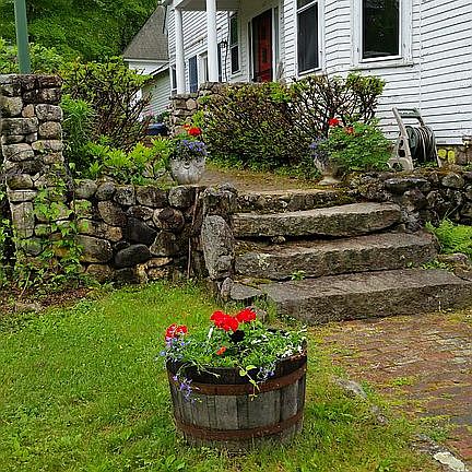 Steps to front door