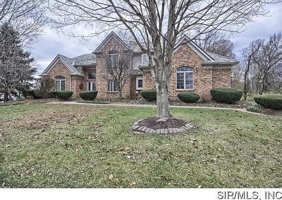 15 story brick home