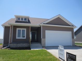 319 S 3rd St, Columbus, NE 68601