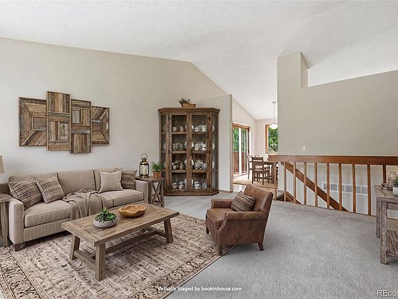 3rd image of 3743 S Ventura Way