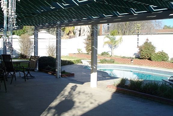 Plenty of backyard space!