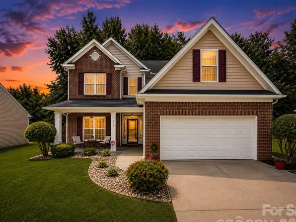 4008 Asher Ct, Charlotte, NC 28215