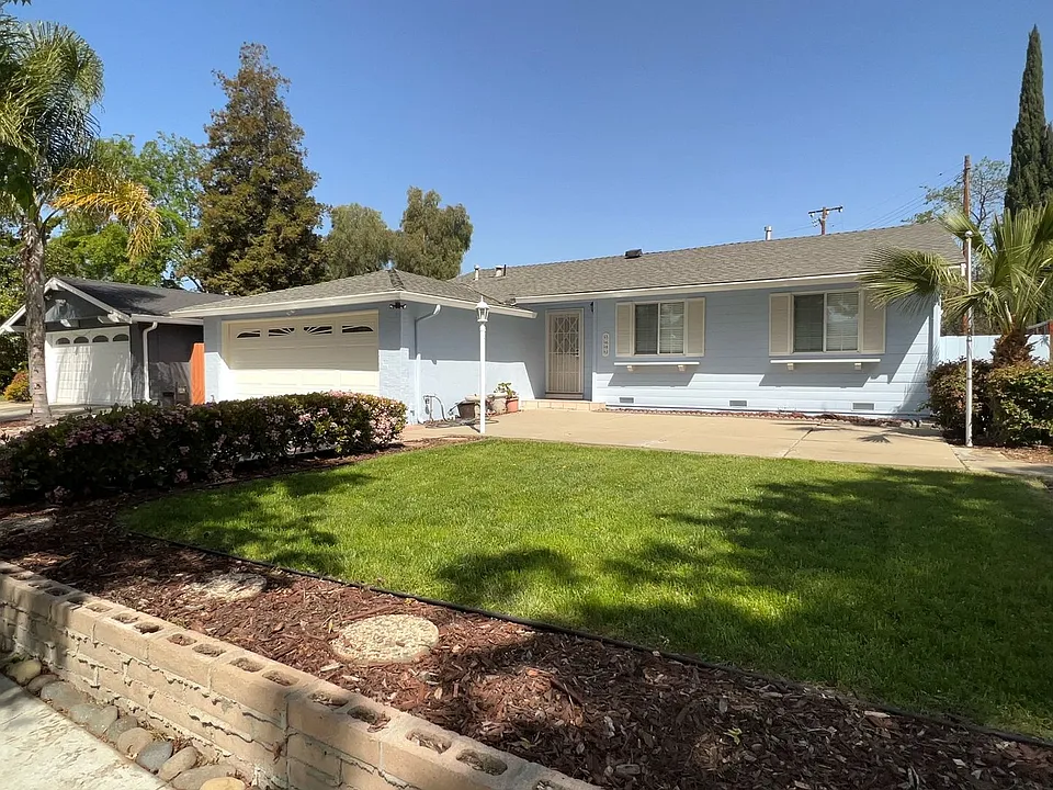 5683 Keymar Dr