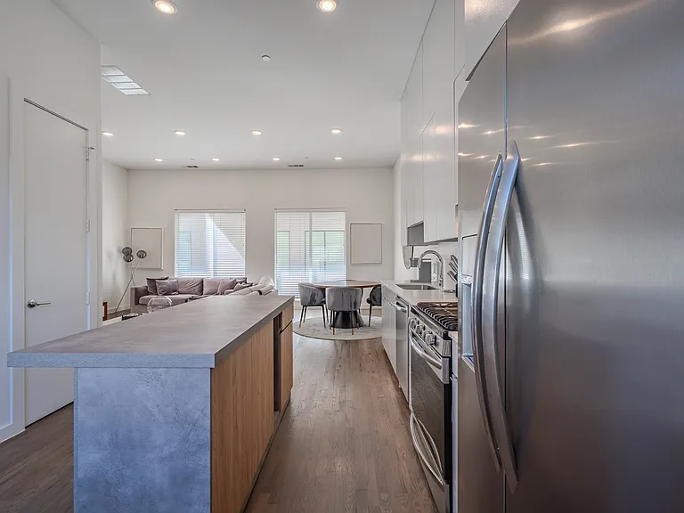 5002 San Jacinto St #106 — Photo 8
