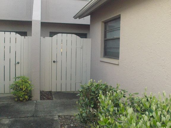 4th image of 492 Lakeview Dr APT 37