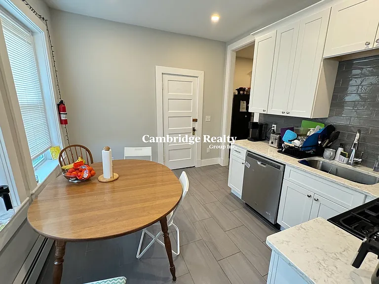 1284 Commonwealth Ave #7T — Photo 5