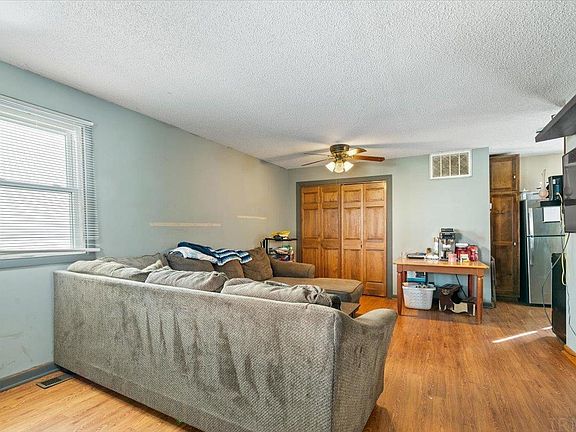 4th image of 3414 Igleheart Ave