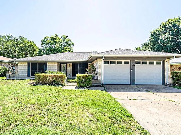 4th image of 3100 Apple Blossom Ln