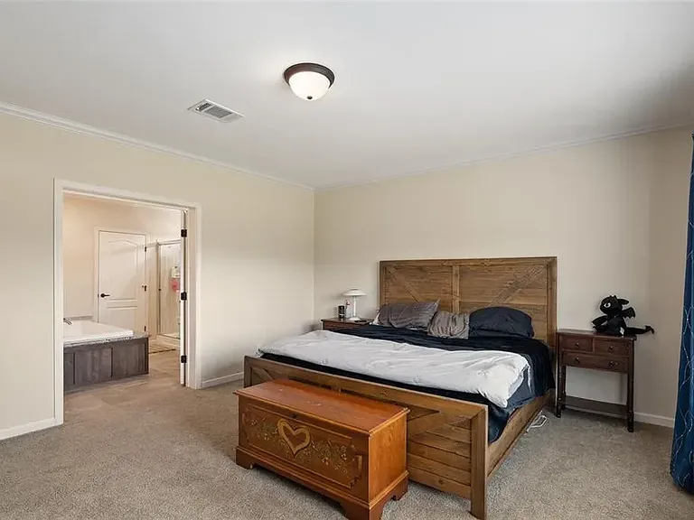 16054 SW 40th St — Photo 58