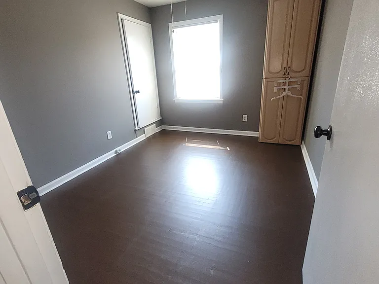 386 N Oak Grove Rd — Photo 10