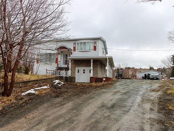 3rd image of 133 Greeleytown Road