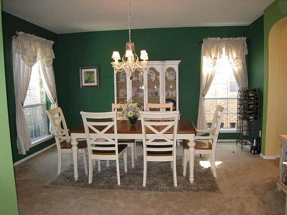 Large Formal Dining