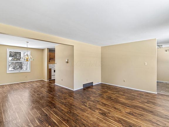 4th image of 707 W Winmar Pl