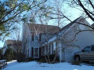 6 Evergreen Ter, Mt Arlington, NJ 07856