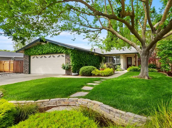 544 Swallow Dr, Livermore, CA 94551