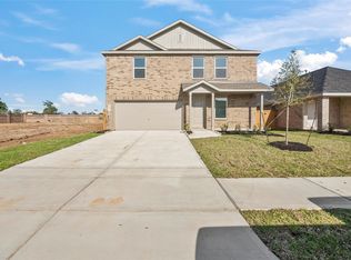 9243 Speckled Trout Dr, Baytown, TX 77521