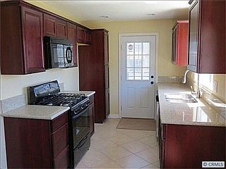 5th image of 2022 N Corlett Ave