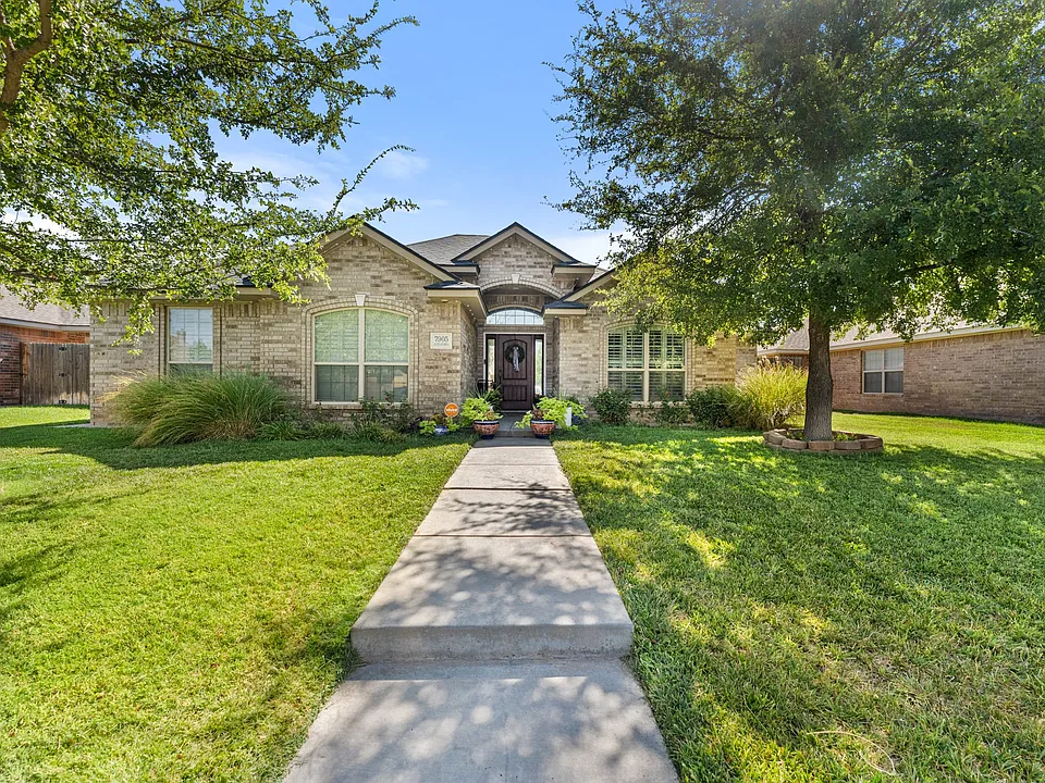 7905 Alexandria Ave