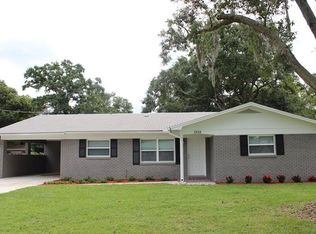 1302 N Crystal Ter, Plant City, FL 33563