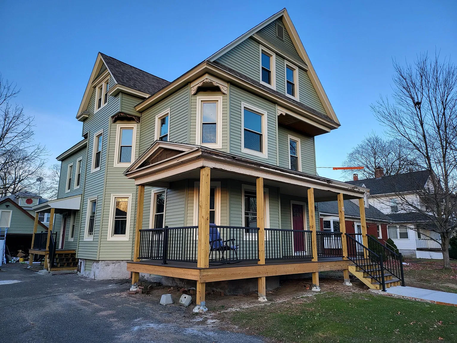 2 bed, 1100 sqft, $1,650 — Photo 1