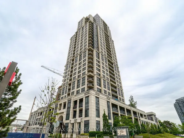 2 Eva Rd #2727, Toronto, ON M9C 0A9