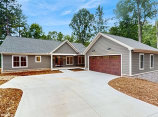 330 High Hampton Rd, Salem, SC 29676