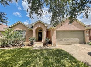 1130 Noble Glen Dr, Fresno, TX 77545