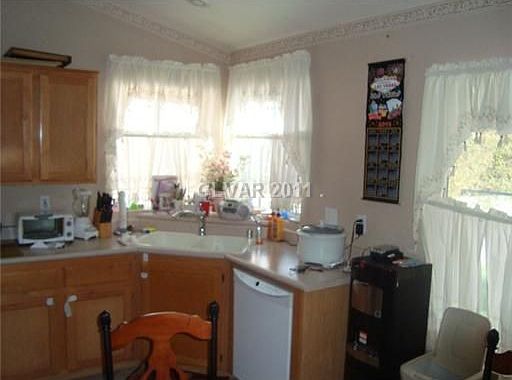4th image of 9554 Lavarun Ct