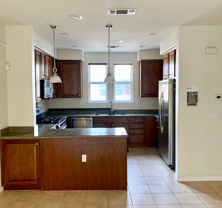 1st image of 979 Alta Mar Ter
