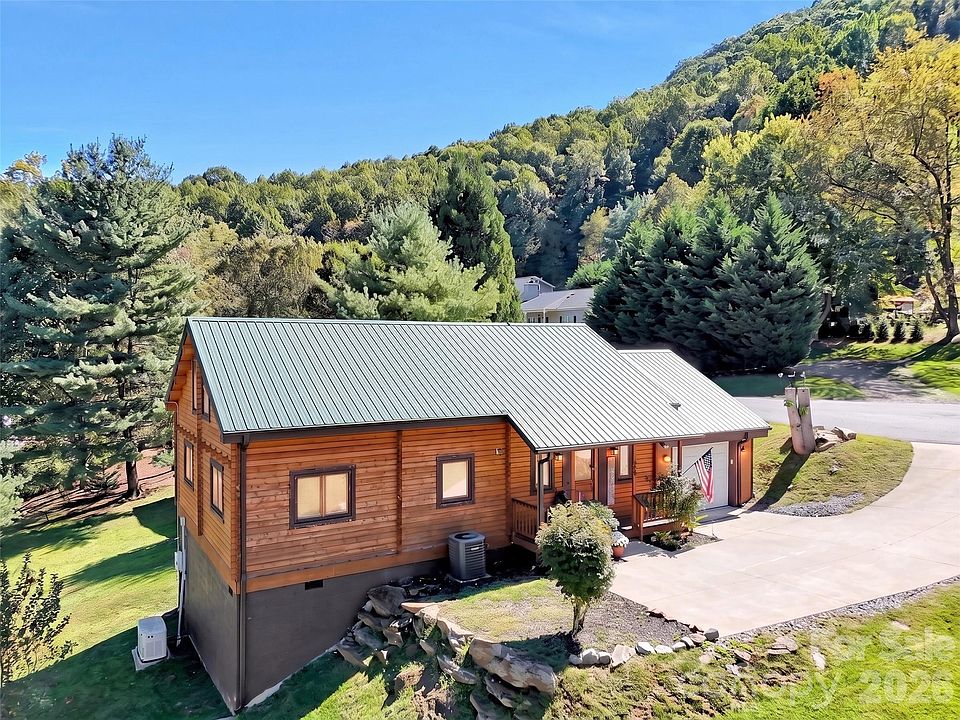 1st image of 200 Linsonwood Rdg