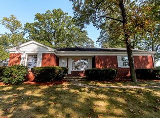 1164 Nixon Ave, Indiana, PA 15701