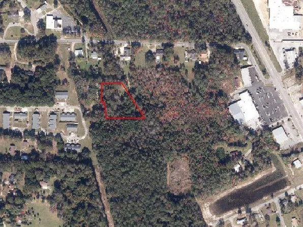 100 W State Line Rd, Century, FL 32535