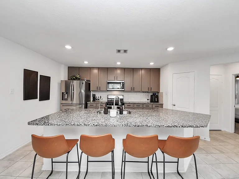 1509 Portola Dr — Photo 18