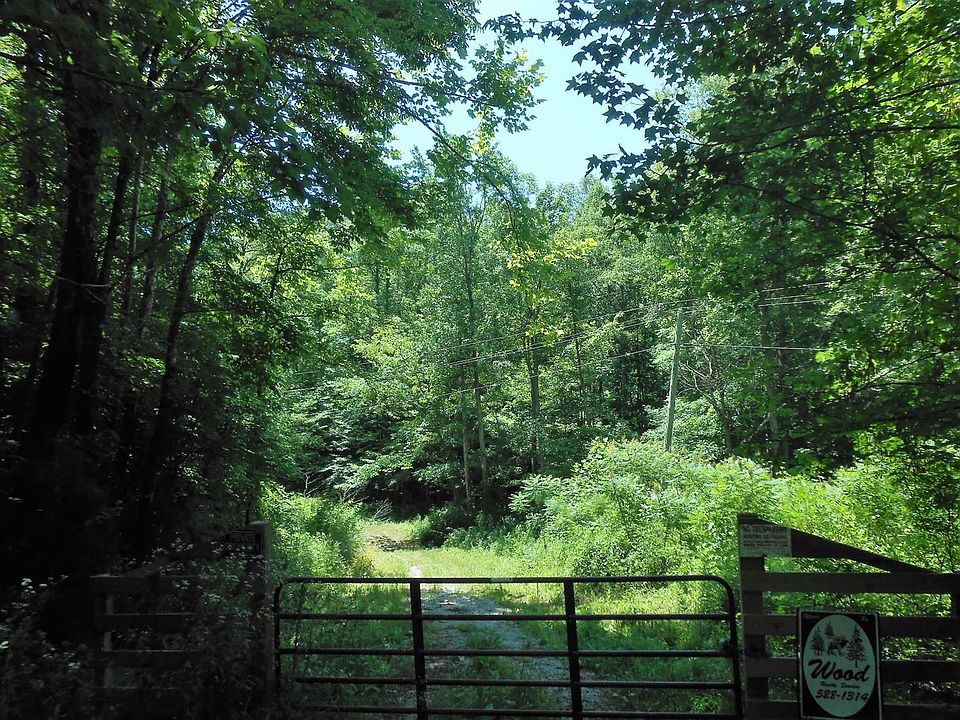 2nd image of 1121 Valentine Branch Rd