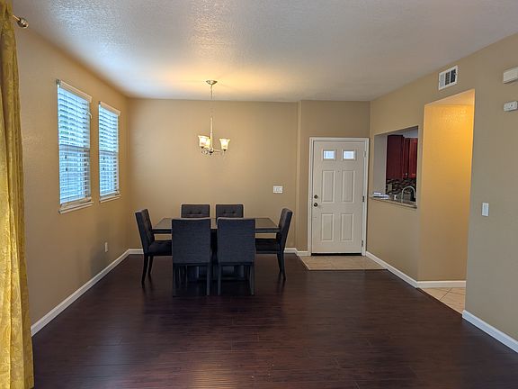 4th image of 24145 Del Monte Dr Unit 331