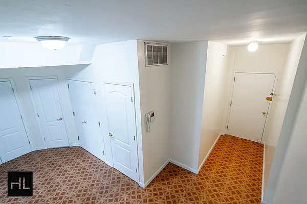 Rented by Highline Residential | media 18