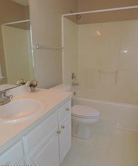 105 Monterey Cir — Photo 9