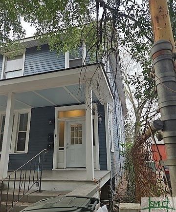2nd image of 409 W 39th Street