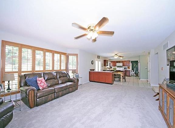 5th image of 2120 Telford Dr
